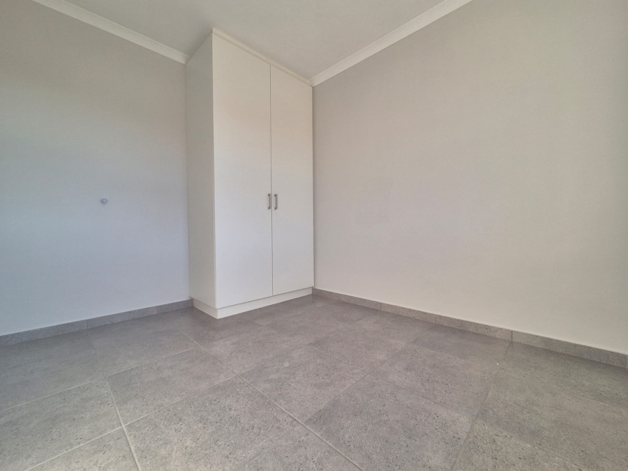 To Let 3 Bedroom Property for Rent in Stellendale Western Cape
